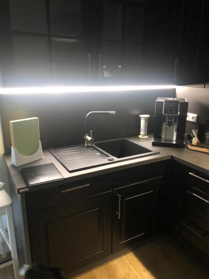 Schoene Ferienwohnung Gewoelbekeller Fachwerkhaus バッハラッハ エクステリア 写真