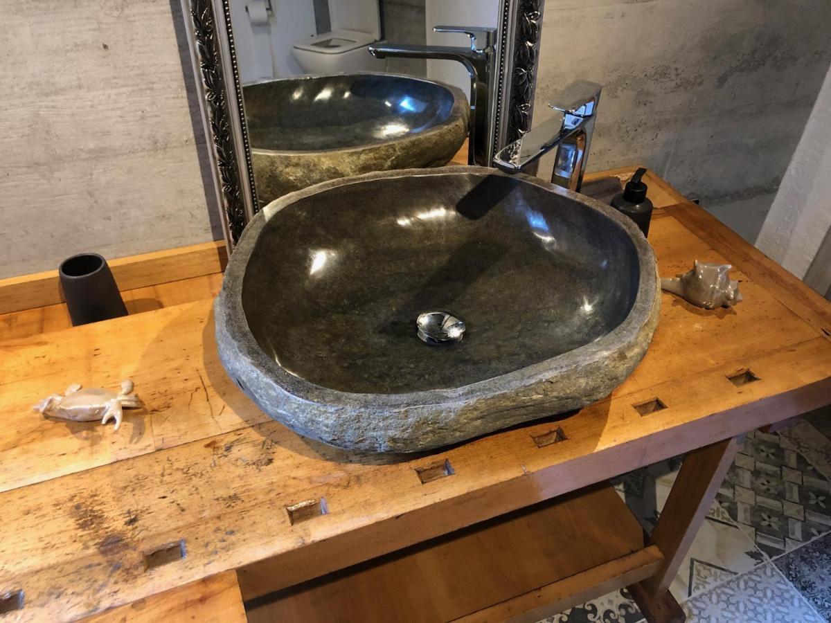 Schoene Ferienwohnung Gewoelbekeller Fachwerkhaus バッハラッハ エクステリア 写真